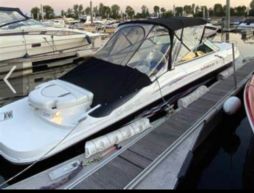 2005 Rinker 262 Captiva
