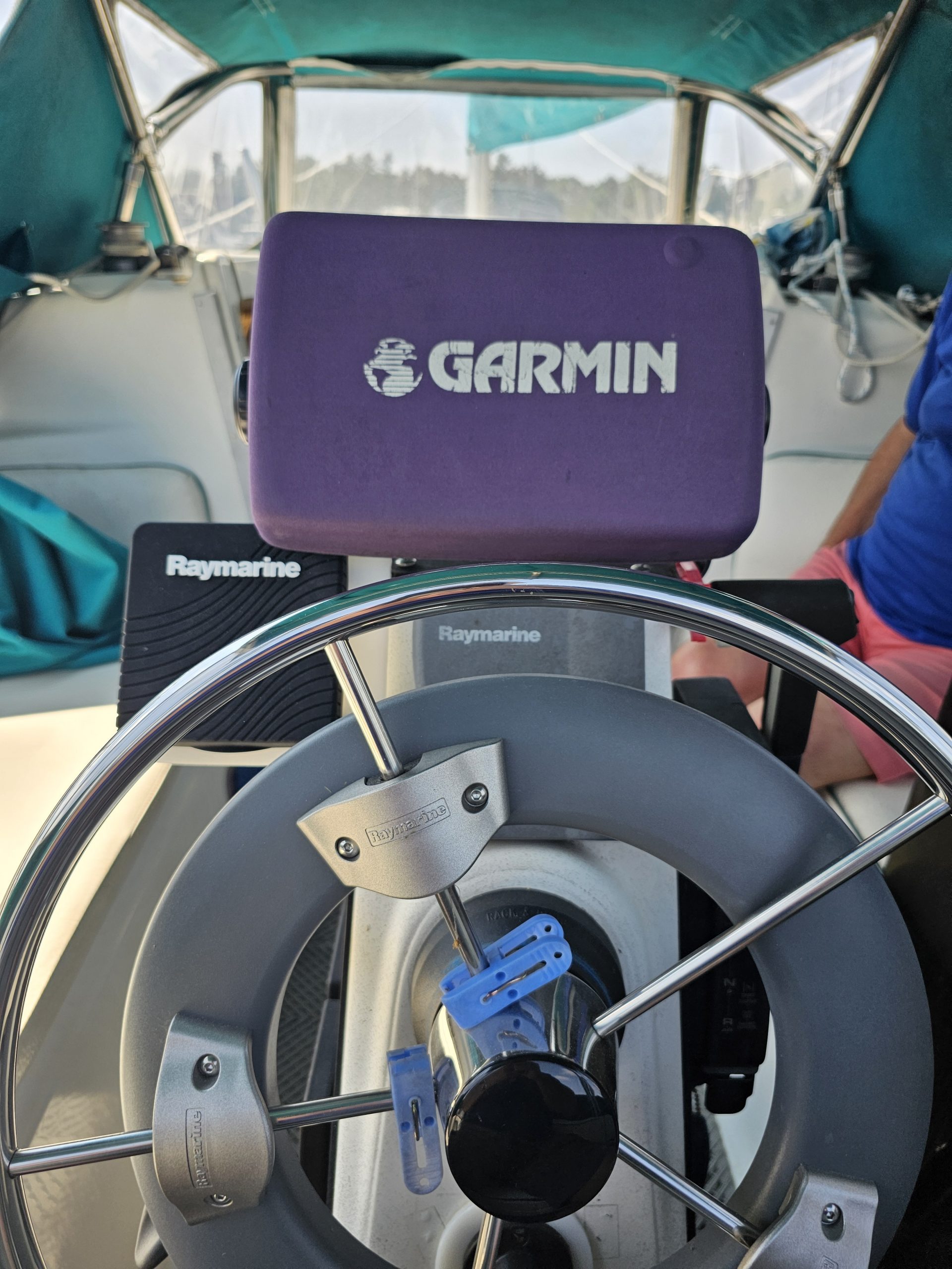 2001 MacGregor 26X Sloop