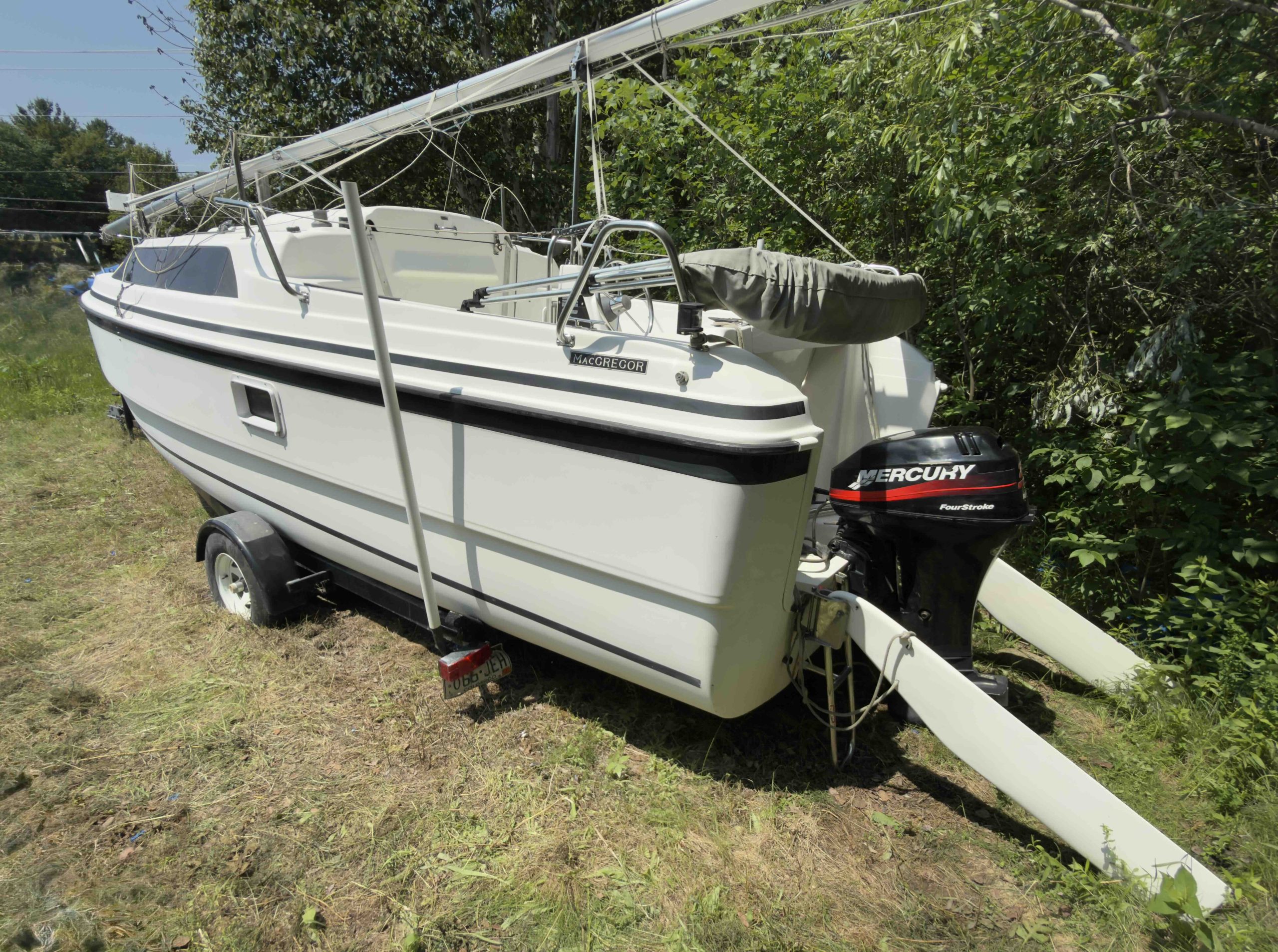 2002 MacGregor 26X Sloop