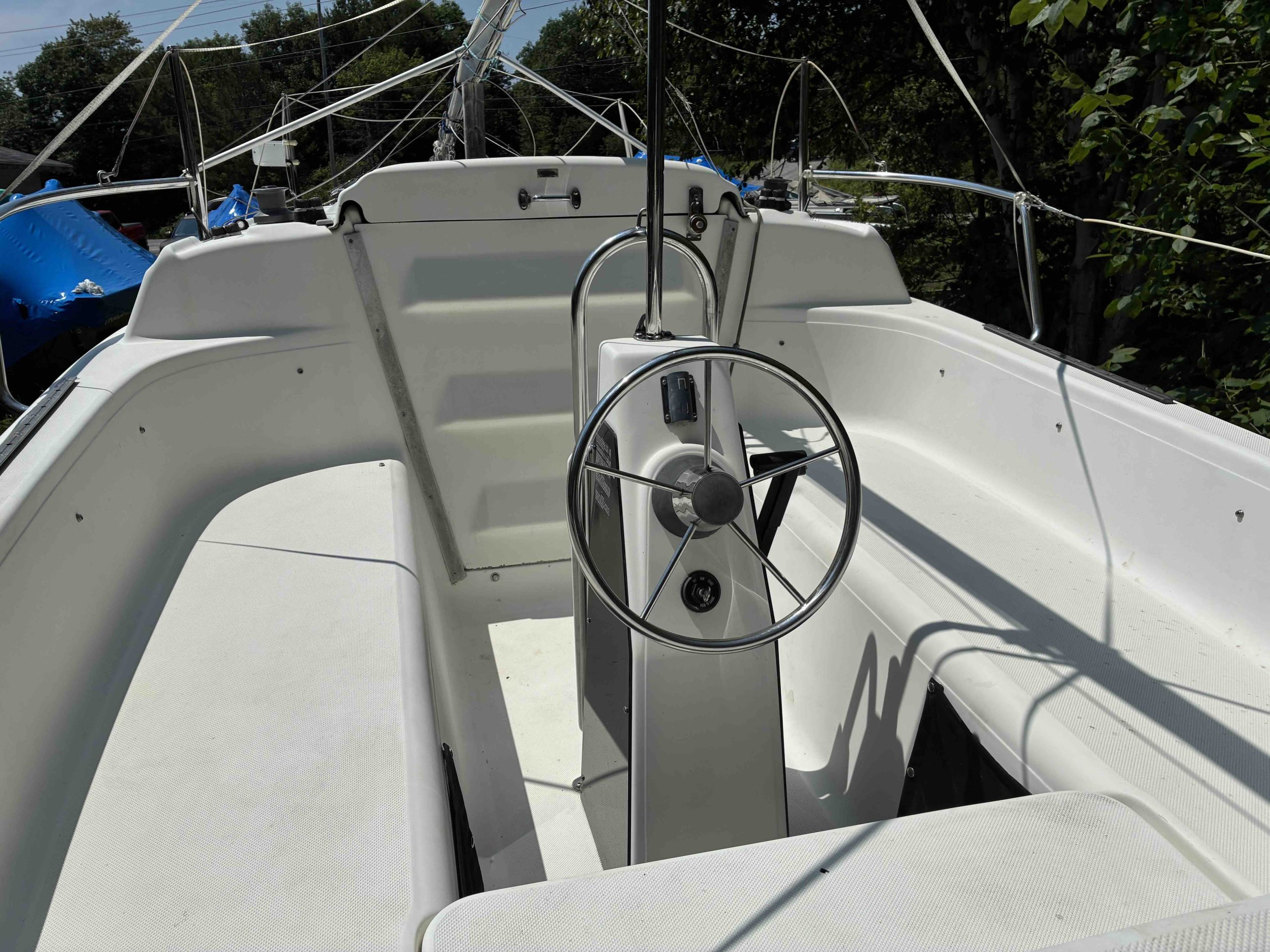 2002 MacGregor 26X Sloop