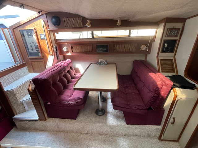 1986 Sea Ray 340 Sundancer”Price Reduced”