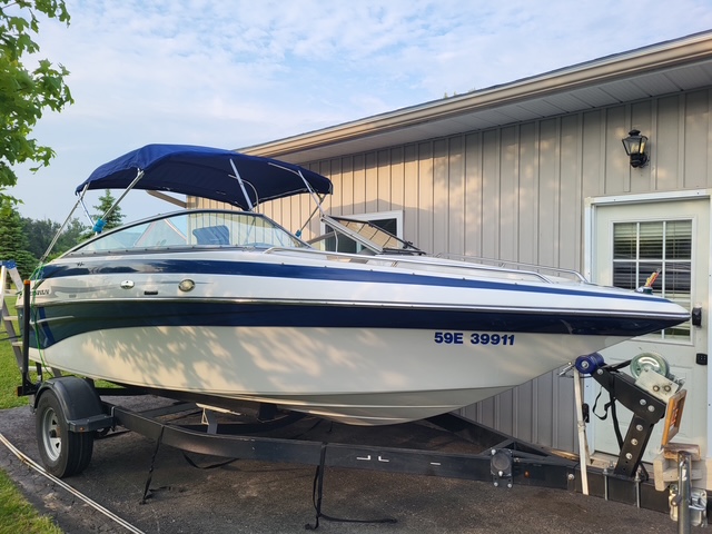 2002 Crownline 19 Bowrider