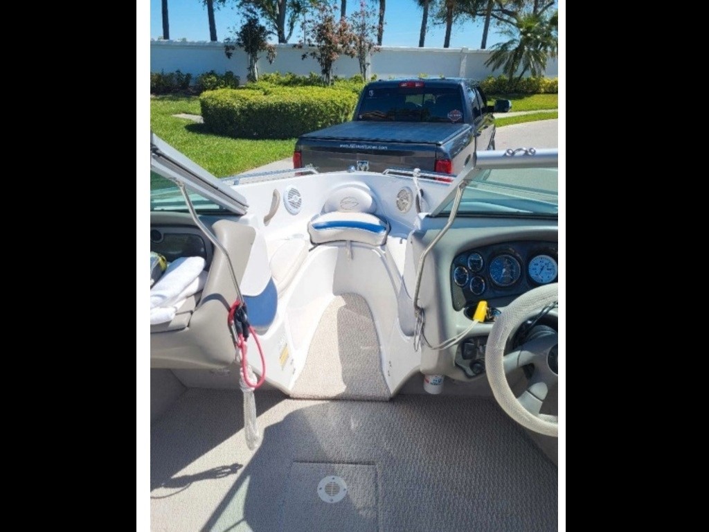 2002 Crownline 19 Bowrider