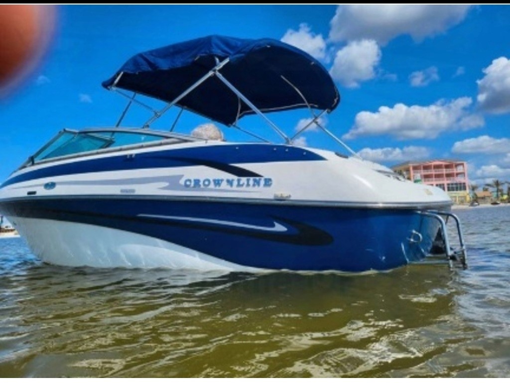 2002 Crownline 19 Bowrider