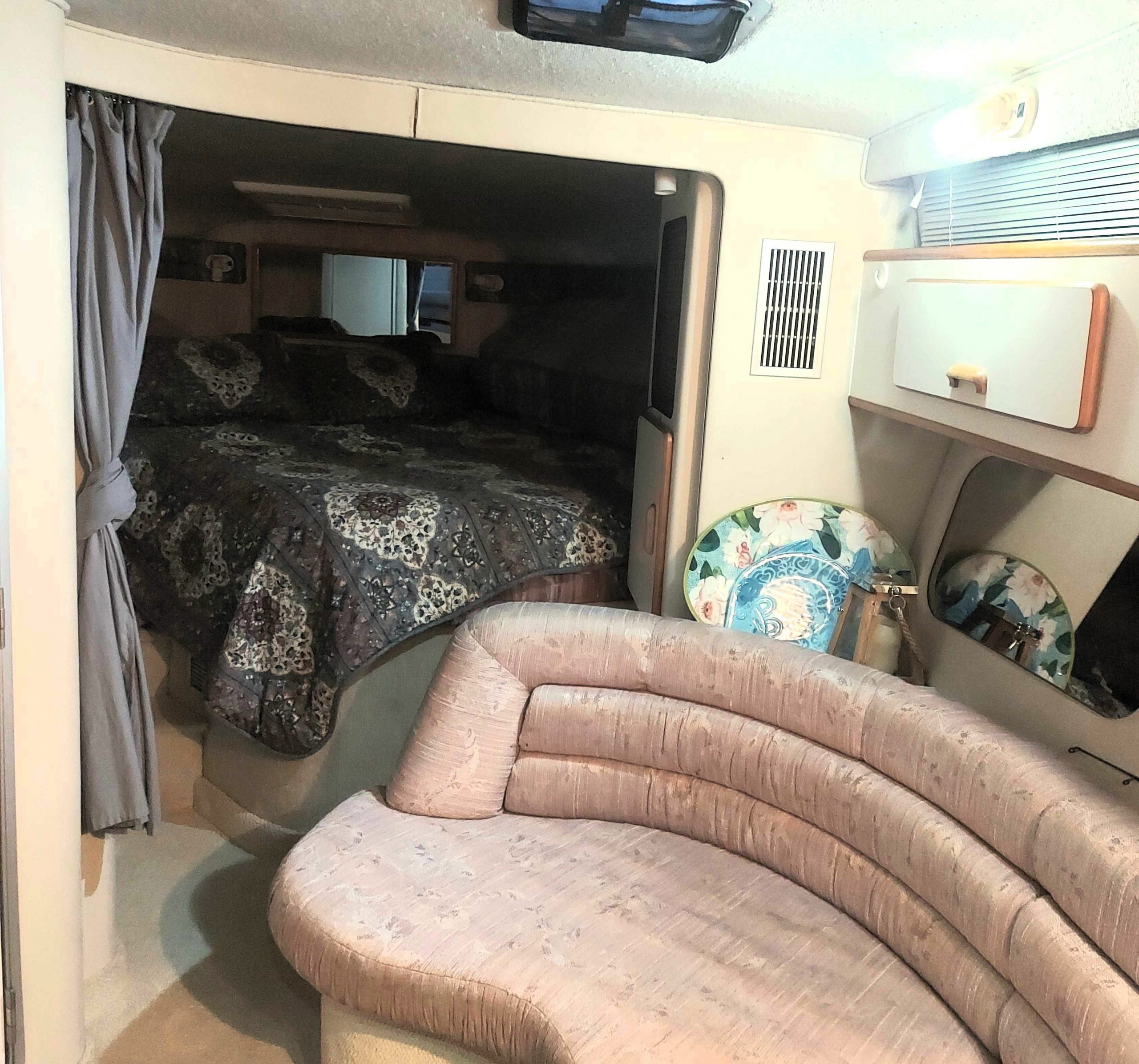 1990 Sea Ray 350 Express