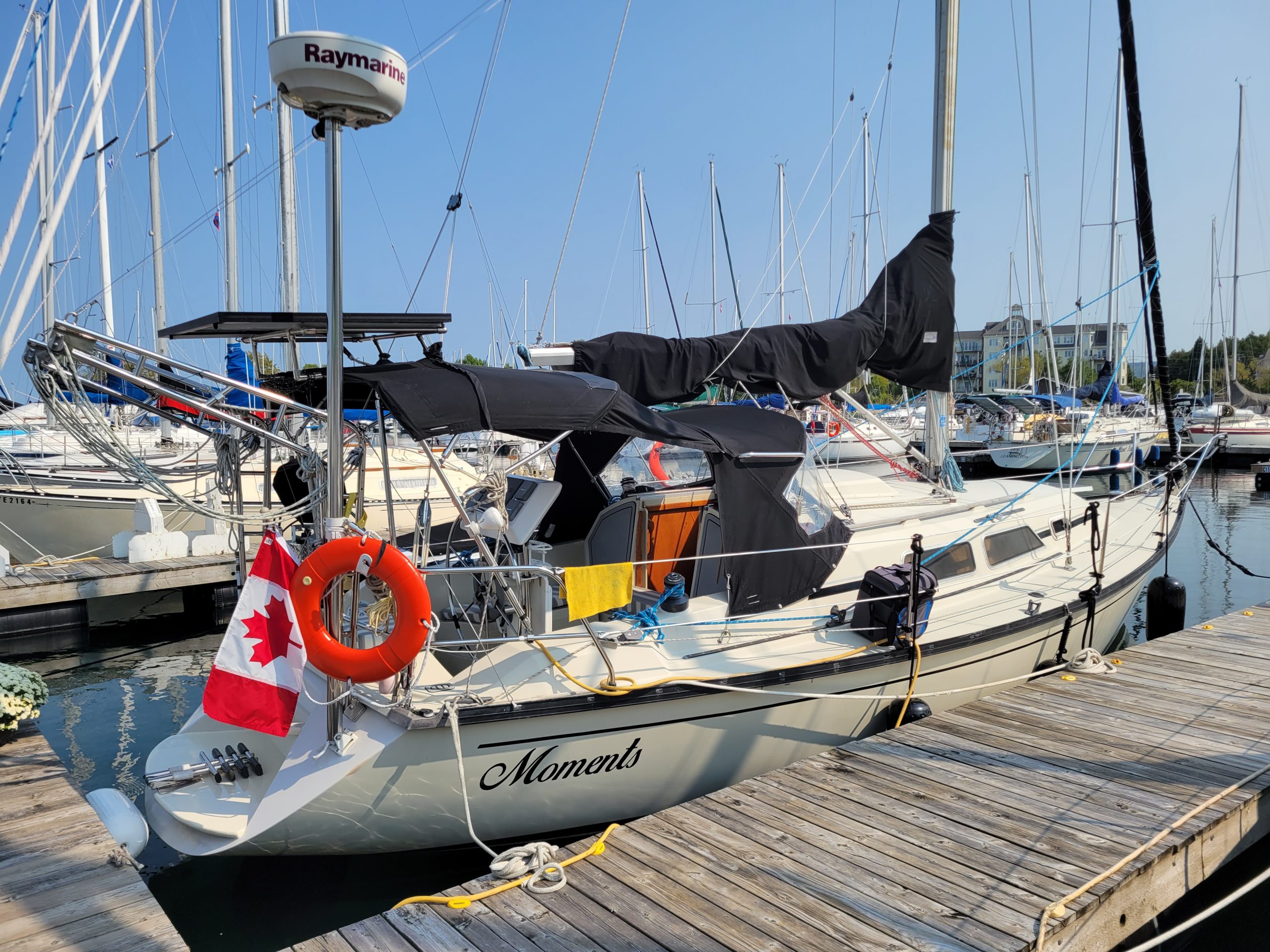 1987 Mirage 32 Sloop