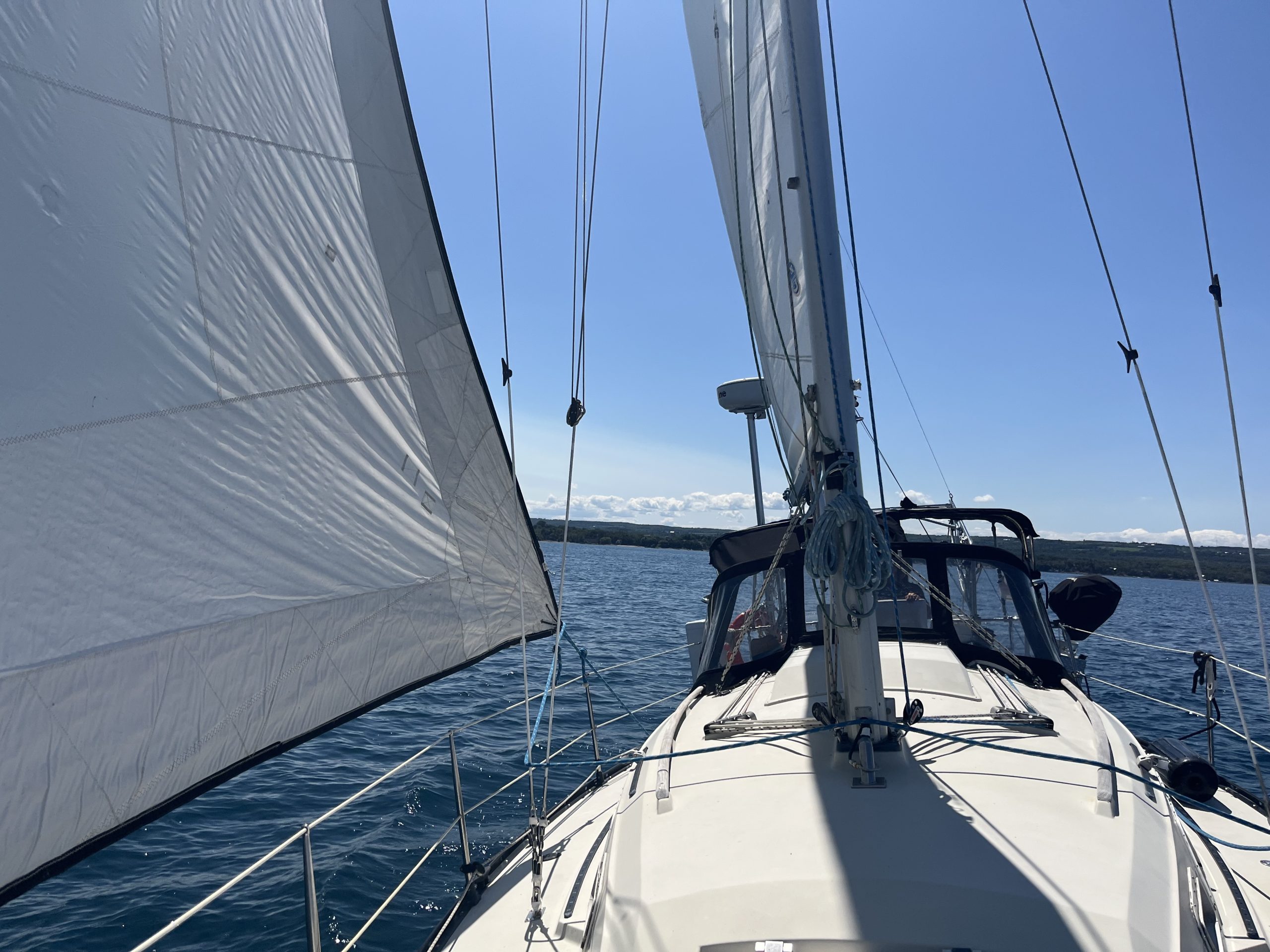 1987 Mirage 32 Sloop