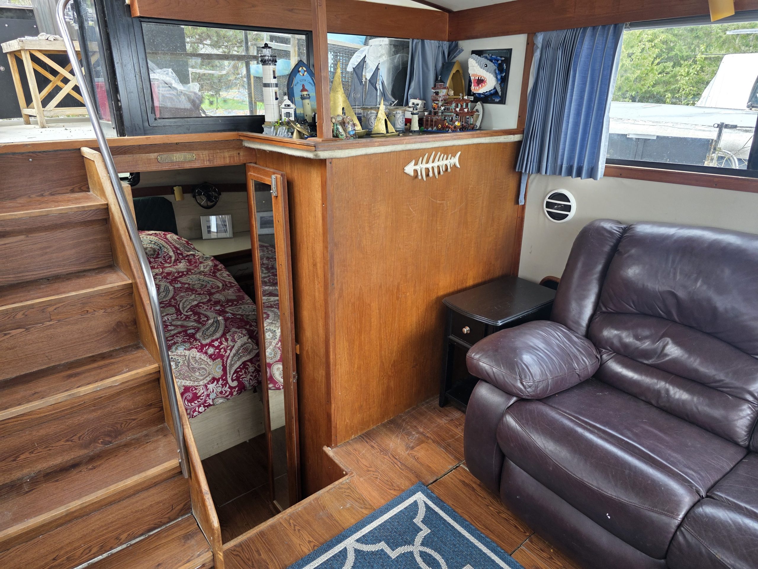 1987 Carver 3607