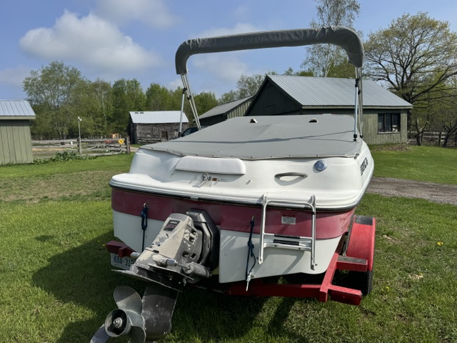 2000 Four Winns Horizon 170 Bowrider