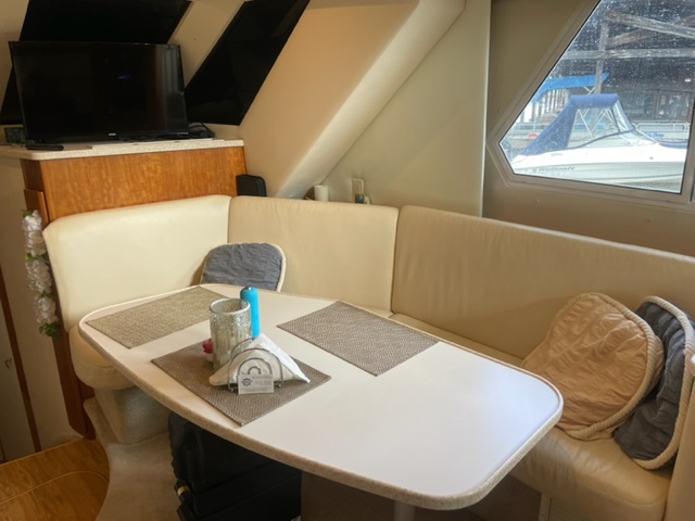 1999 Silverton 322 MY