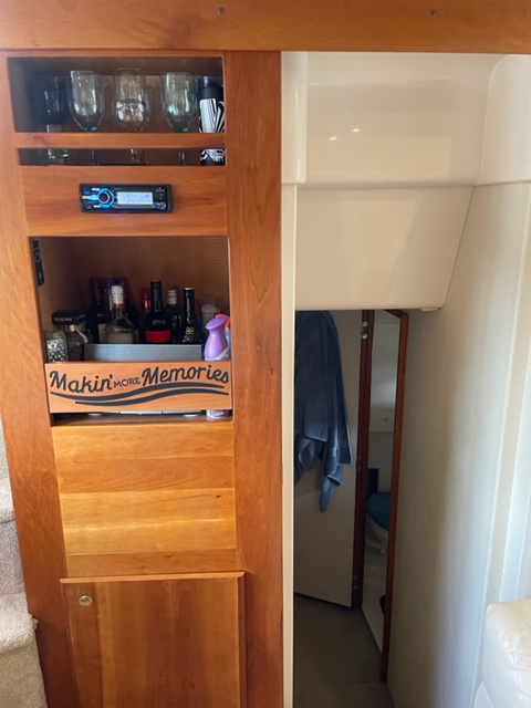 1999 Silverton 322 MY