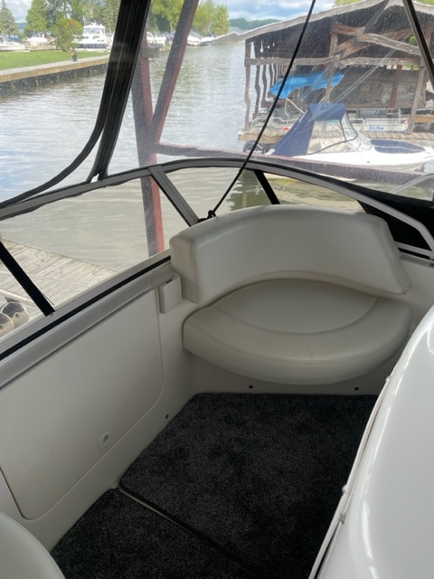 1999 Silverton 322 MY