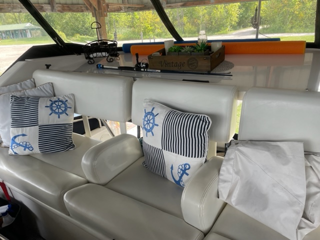 1999 Silverton 322 MY