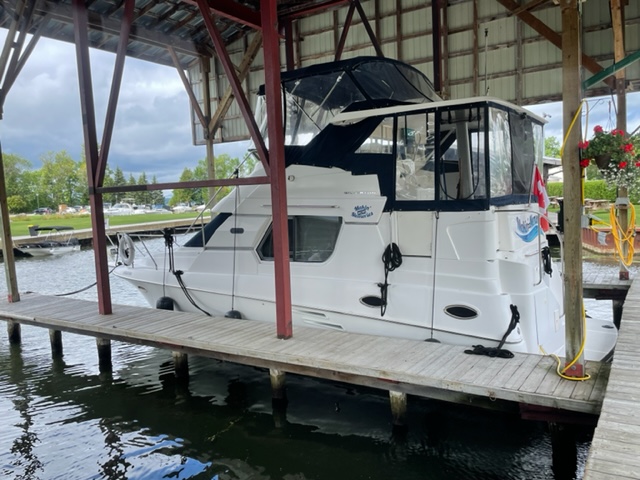 1999 Silverton 322 MY