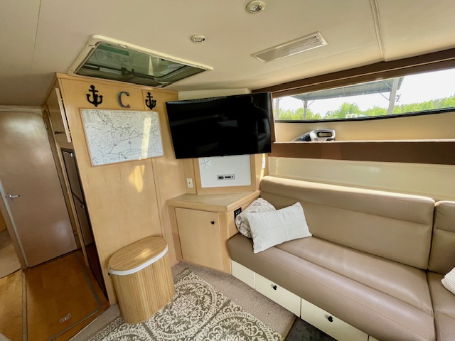 2000 Carver 350 Mariner