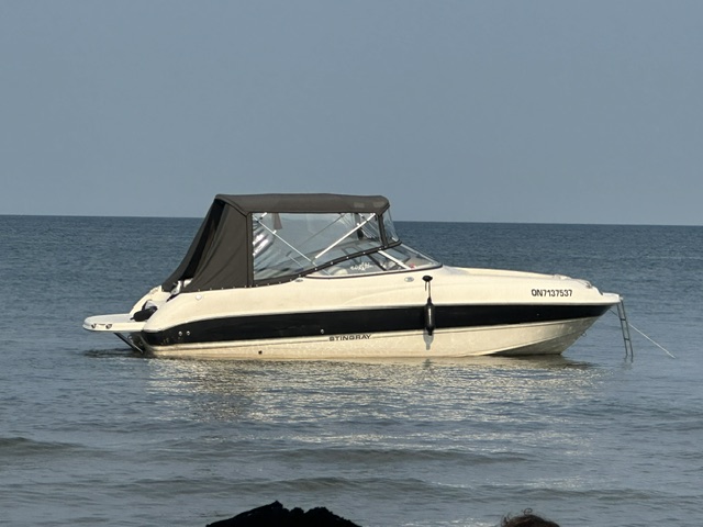 2007 Stingray 220DR Bowrider