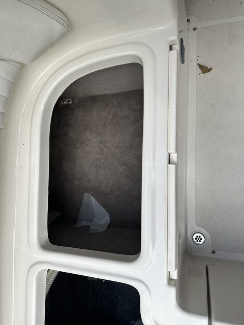 2007 Stingray 220DR Bowrider
