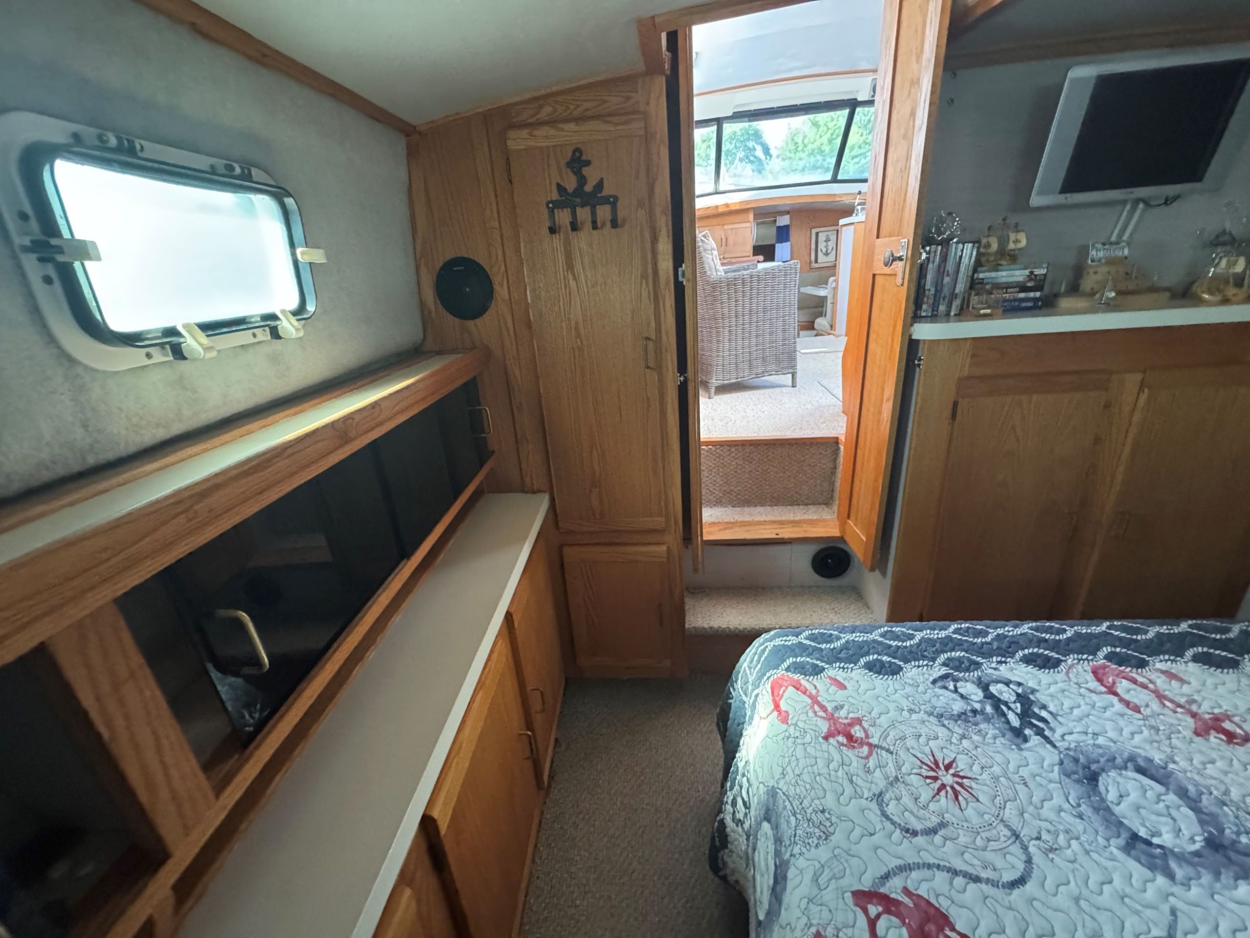 1988 Mainship 36 Nantucket DC