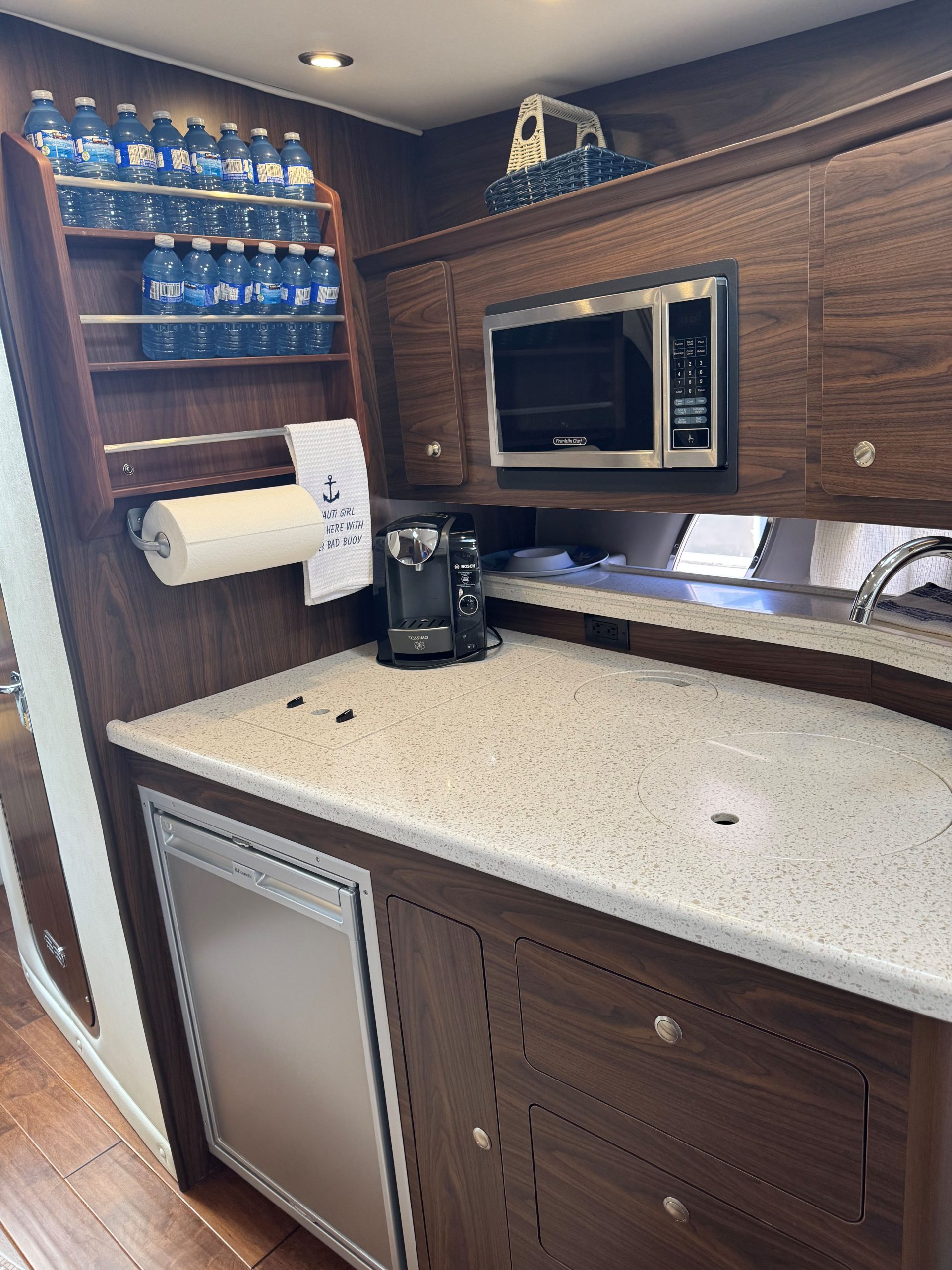 2017 Rinker 370EX