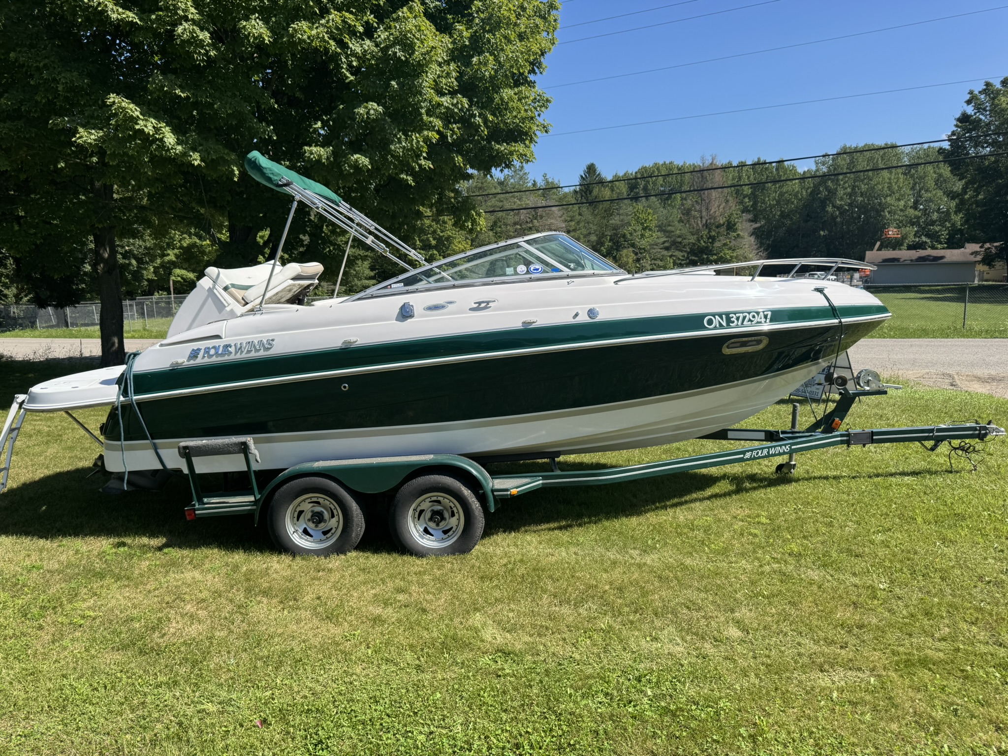 2007 Four Winns Sundowner 215
